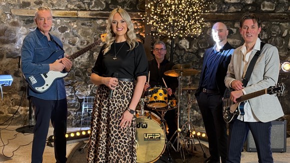 Platinum Band  Main Image